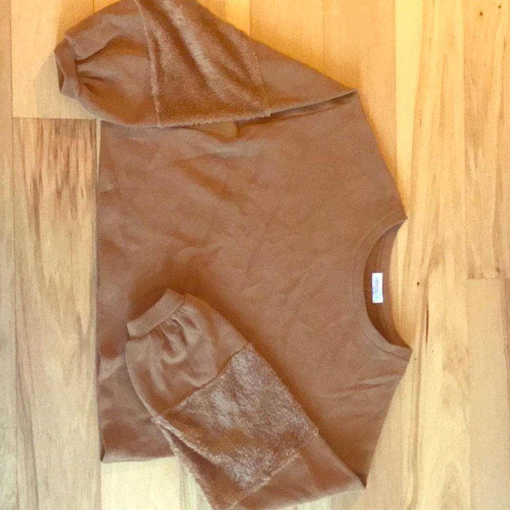 Vestique Blown Away Sweater